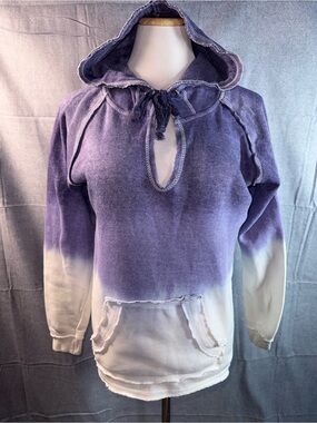 2165-Dari Washed Purple-to-White Tie-Dye Pullover Hoodie - Women